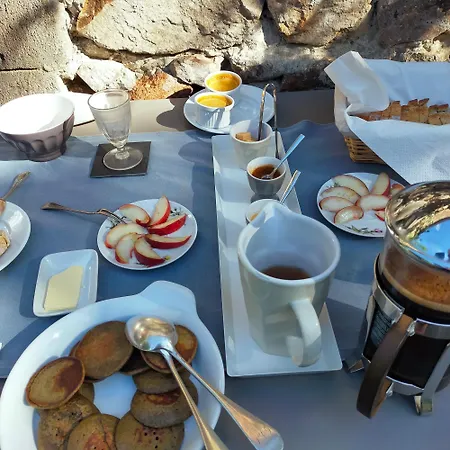 De Campagne Les Eydieux, Petits Dejeuners Inclus Guest house